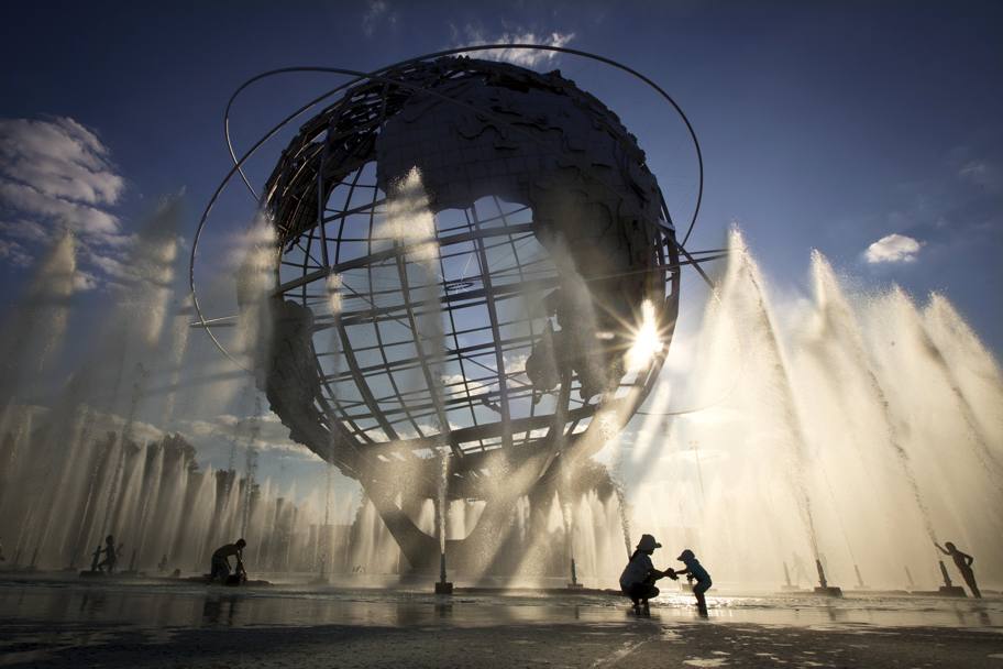 L&#39;Unisphere, rappresentazione della Terra, al Queens di New York, appena fuori dall&#39;impianto che ospita gli Us Open (Reuters)